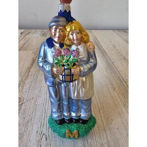 Patricia breen just married couple ornament wedding flowers Xmas tree glitter